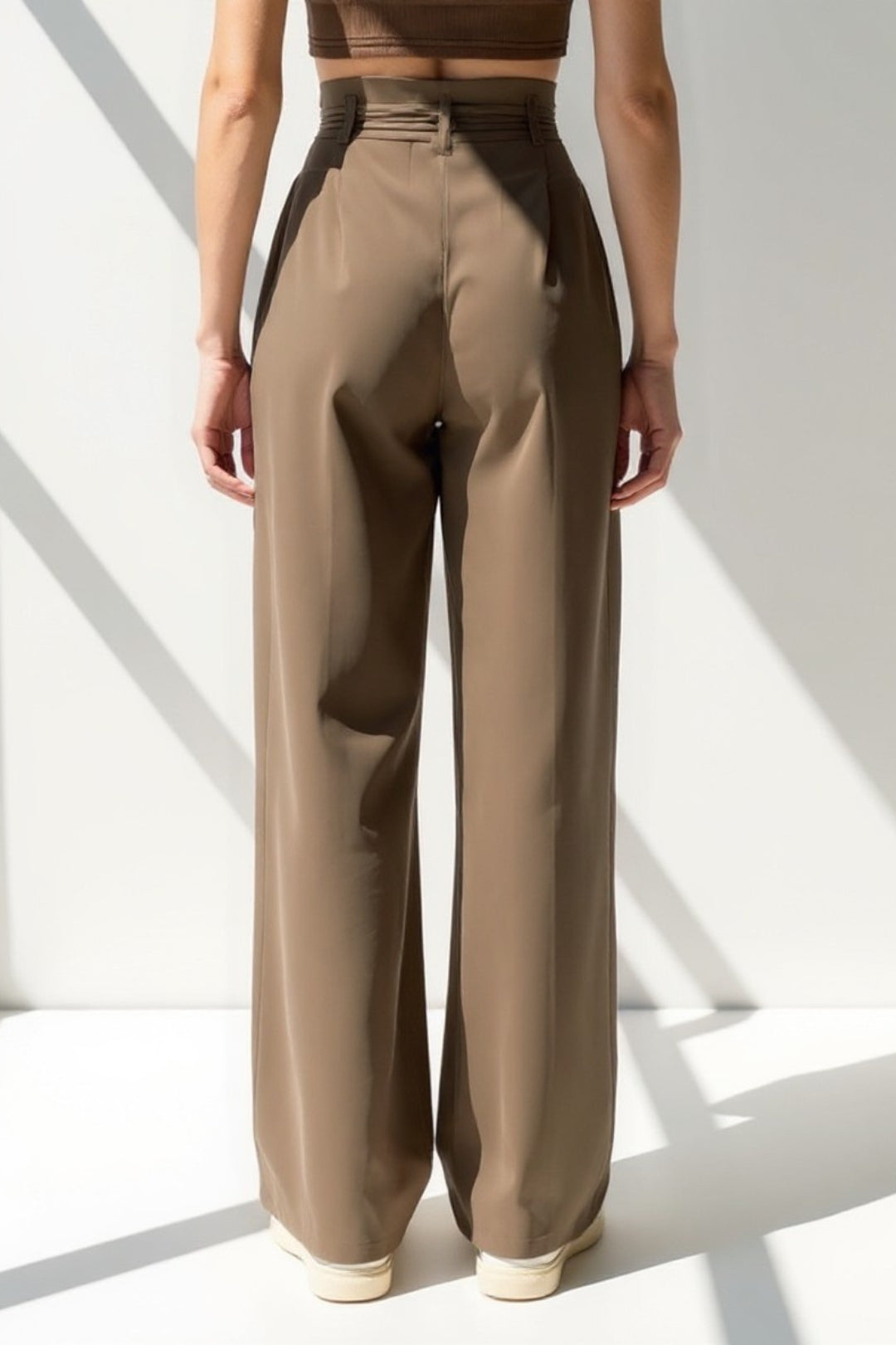 High-waisted pants with braided belt | Wide leg | Elegant and fluid
