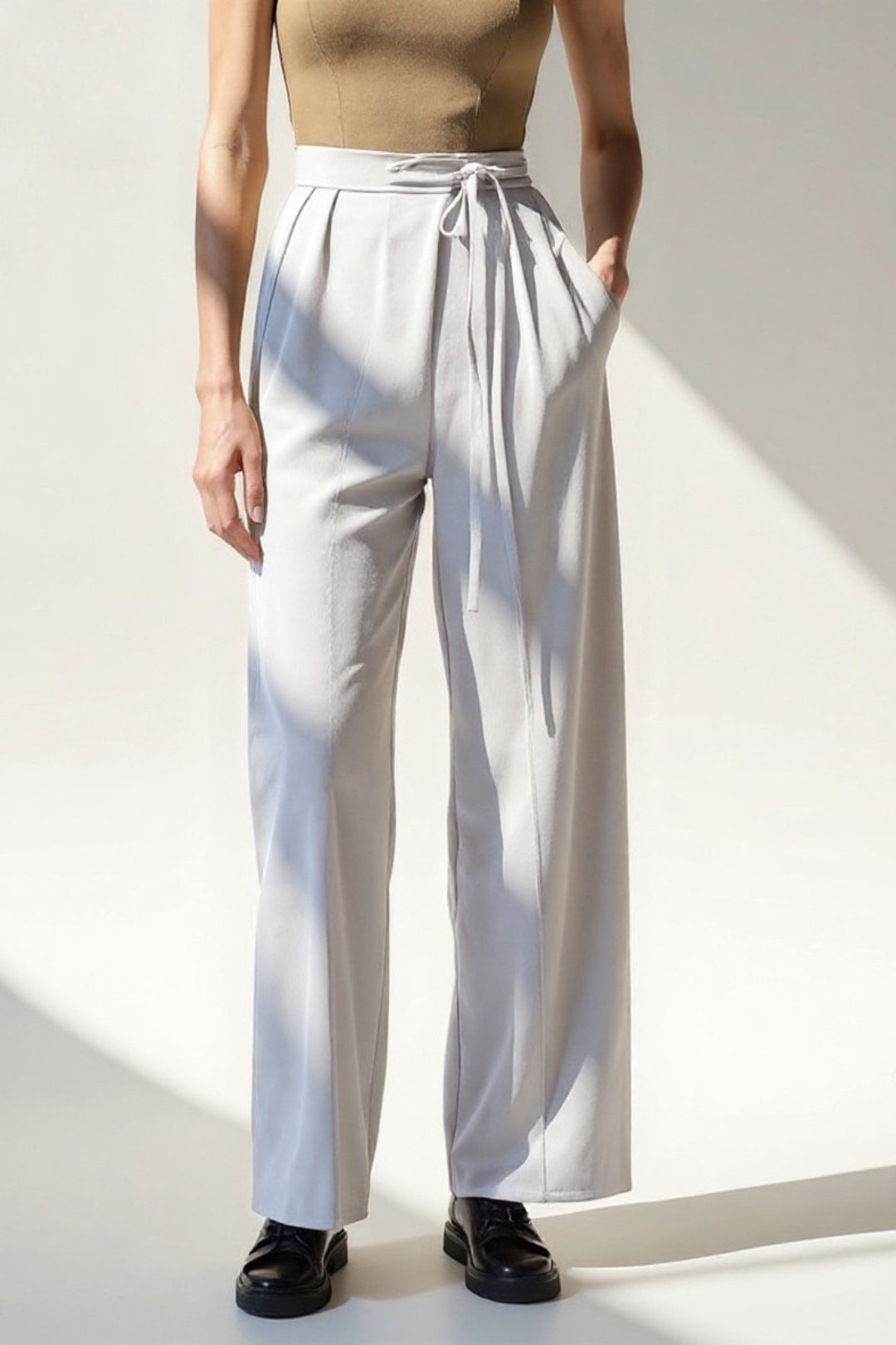 High-waisted elegant trousers with belt | Straight leg | Available in multiple colors