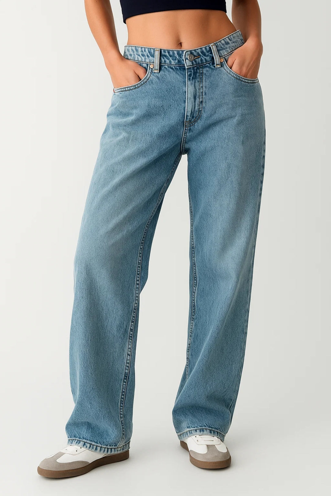 Medium Waist Wide Leg Jeans | Casual and Relaxed Style
